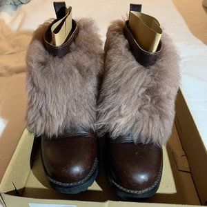 UGG Otelia Winter Boots Size 7 (run small)